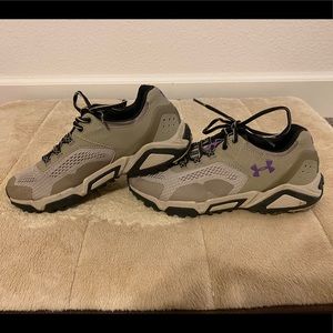 Like new Under Armour hiking shoes Size 7.5